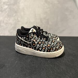 Nike Air Force 1 Shoes Kids Size 7C Black White Just Do It JDI All Over Logo AF1